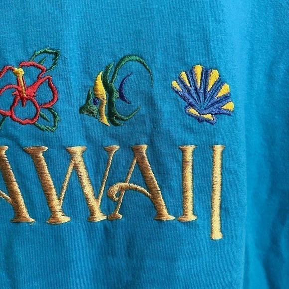 Hawaii Hanes Turquoise Blue Embroidered Vacation Tee T Shirt Medium - Picture 2 of 4